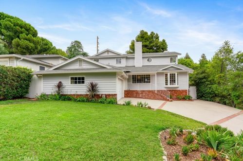 5412 Pine Cone Rd, Glendale, CA 91214-1414