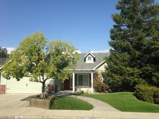 7850 Laureen Ave, Fresno, CA 93720-0515