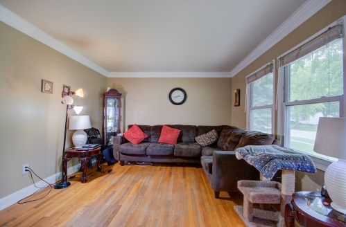 811 Pearson Dr, Joliet, IL 60435-3251