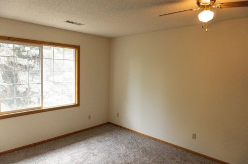 1656 Donald Ct, Saint Paul MN  55121-1753 exterior