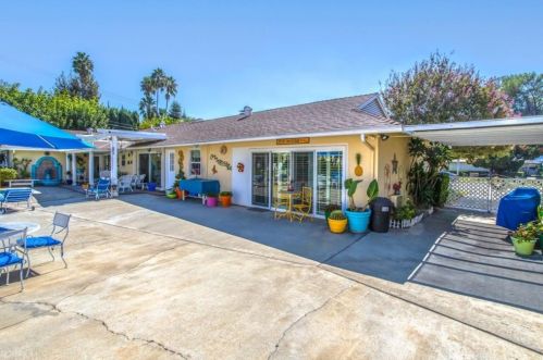 3520 Watkins Dr, Riverside CA  92507-4609 exterior