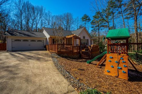 57 Whitestone Ln, Dahlonega, GA 30533-4824