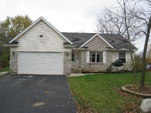 22071 Cedar Dr, Antioch, IL 60002-9409