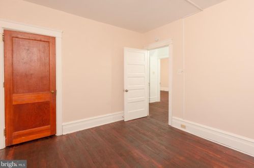 335 Ruby St, Lancaster PA  17603-5165 exterior