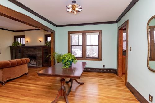 2381 Carter Ave, Saint Paul MN  55108-1625 exterior