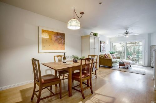 355 Main St, Sebastopol, CA 95472-3437
