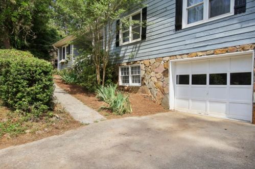405 Doris Dr, Holly Springs, GA 30188-4210