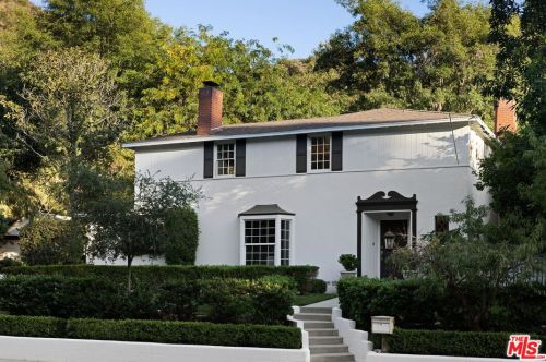 2480 Chevy Chase Dr, Glendale CA  91206-1845 exterior