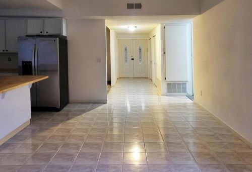 2254 Camino De Las Palmas, Lemon Grove, CA 91945-3312