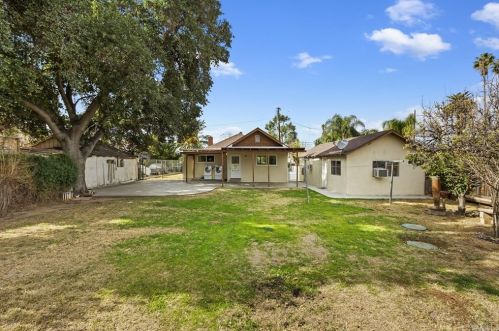 416 Prospect Ave, Riverside CA  92507-1419 exterior