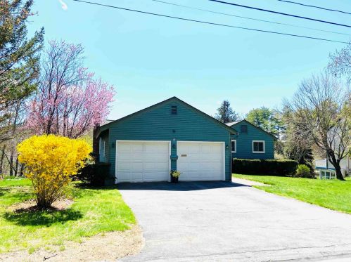 167 Lynnewood Rd, Laconia, NH 03246-2964