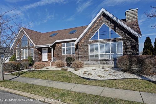 307 Yale Ave, Point Pleasant Beach, NJ 08742-3124