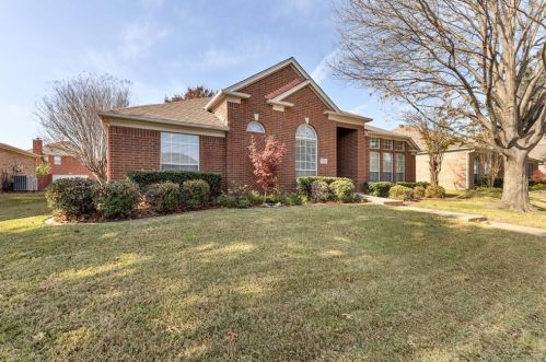 2205 Rachel Ct, Carrollton, TX 75006-1540