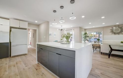 1698 La Bonita Way, Concord CA  94519-1924 exterior