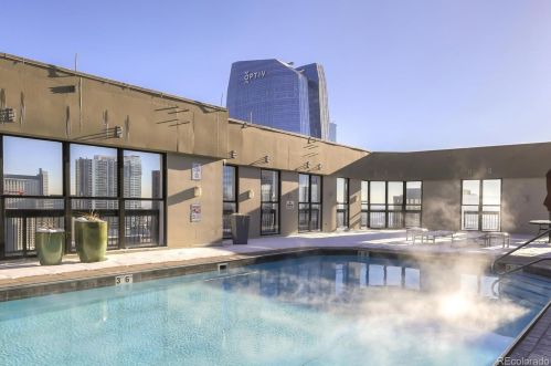 1625 Larimer St, Denver CO  80202-1509 exterior