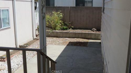 19251 Brookhurst St, Huntington Beach CA  92646-2908 exterior