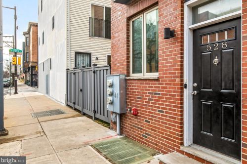 528 13th St, Philadelphia, PA 19147-1134