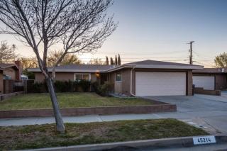 45214 17th St, Lancaster, CA 93534-1305