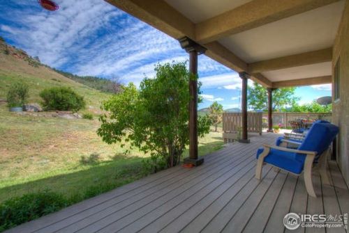 2402 Ponderosa Hl Rd, Lyons CO 80540-8432 exterior