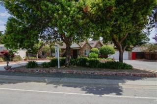 1041 Clubhouse Dr, Aptos, CA 95003-5436