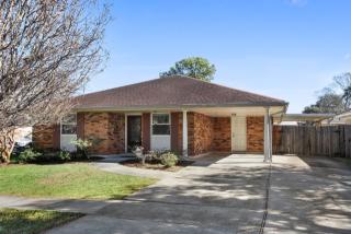 4513 Academy Dr, Metairie, LA 70003-2834