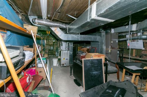 532 4th St, Philadelphia PA 19123-0041 exterior