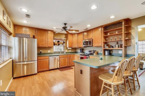 5552 Harford St, Churchton, MD 20733-9751