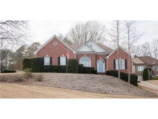 1015 Julius Dr, Suwanee, GA 30024-5423