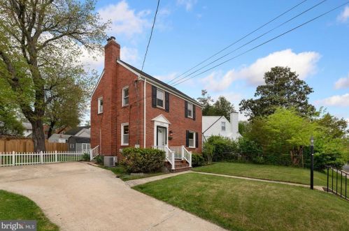 1609 Dennis Ave, Silver Spring, MD 20902-3854