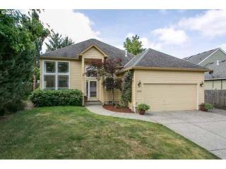 8960 Iowa Dr, Tualatin, OR 97062-7222