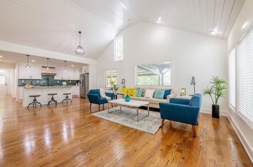 1125 Edgefield Dr, Atlanta GA  30310-3716 exterior