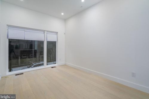 123 23 St, Philadelphia PA 19121-1329 exterior