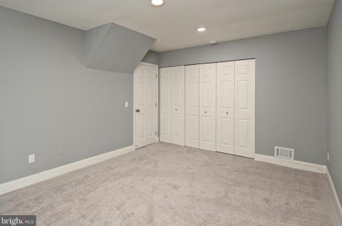 9548 Highwind Ct, Columbia MD  21045-3204 exterior