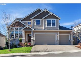 157 Link Ct, Newberg, OR 97132-7493