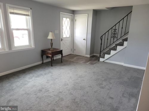 3701 Brisban St, Harrisburg, PA 17111-1948