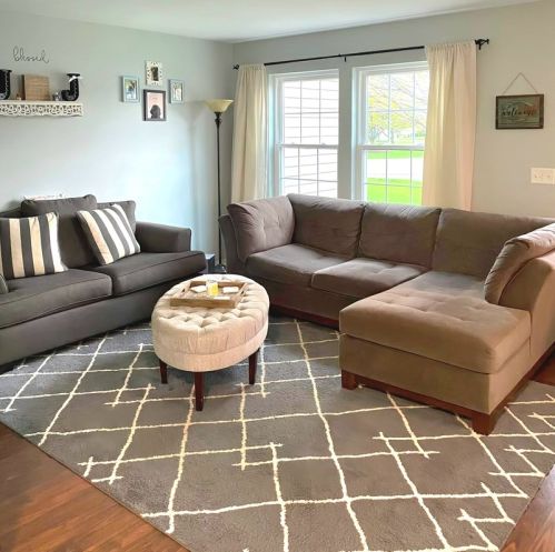 61 Wingate Ct, Oswego, IL 60543-7922