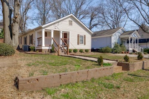 1301 Cambridge Ave, Atlanta, GA 30344-5229