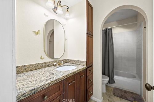 48 Carver, Irvine CA  92620-3319 exterior