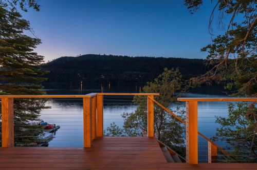 14144 Shore Dr, Truckee CA  96161-3412 exterior