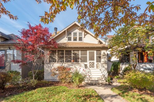 531 Clarence Ave, Oak Park, IL 60304-1301