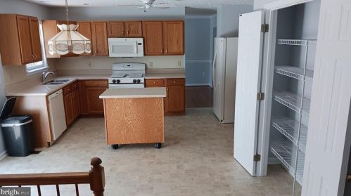 340 Penrith Way, Aberdeen MD  21001-1847 exterior