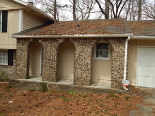 1090 Buckhurst Dr, Atlanta GA  30349-4534 exterior