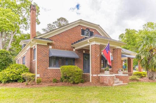 858 College St, Monticello, GA 31064-1258