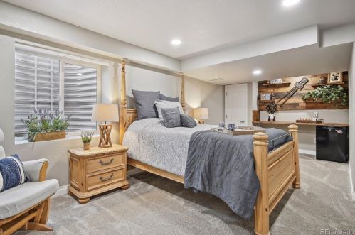 14744 Crestridge Dr, Aurora CO 80015-4207 exterior