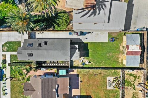 4501 Larchwood Pl, Riverside CA  92506-1189 exterior