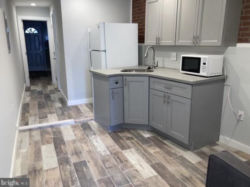 5408 Baltimore Ave, Philadelphia, PA 19143-3118