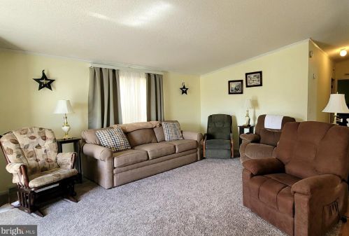 141 Country Ln, Buena Vista Township, NJ 08310-1300