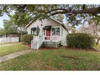 401 Metairie Lawn Dr, Metairie LA  70001-2921 exterior