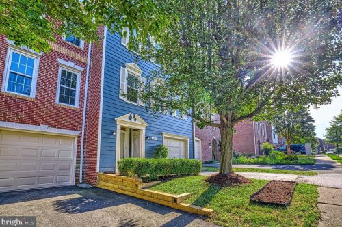 6864 Mclean Province Cir, Falls Church, VA 22043-1668