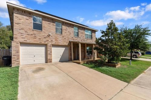 1833 Sheffield Pl, Fort Worth, TX 76112-4097